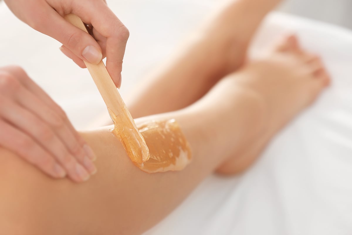 waxing female legs waxing female legs